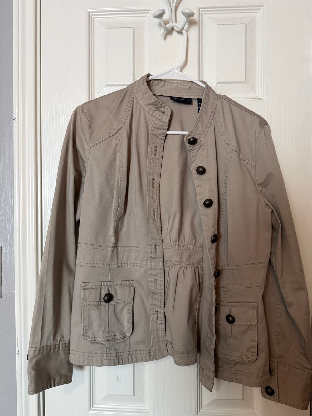 Women’s Lightweight Beige Utility Jacket - Missing 1 button in the back!